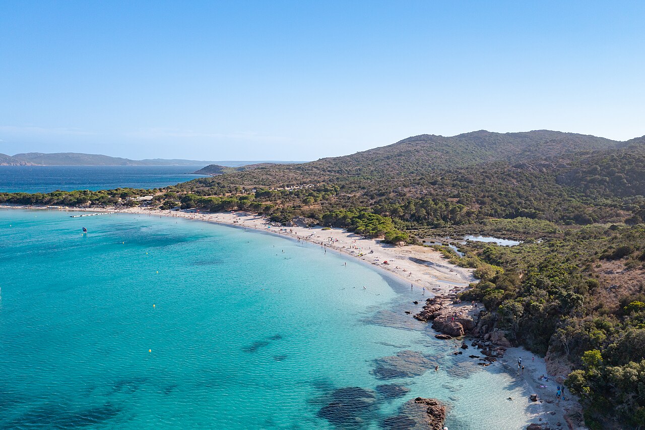 Strand van Rondinara vanuit de lucht