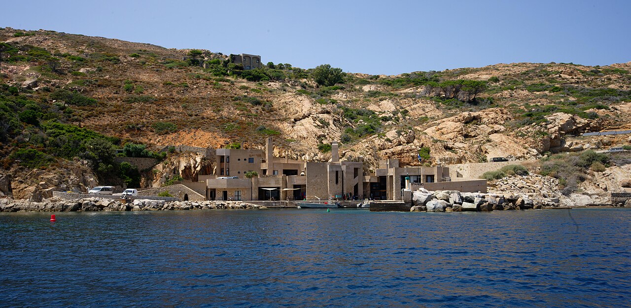 Snorkelen in het heldere water van Corsica