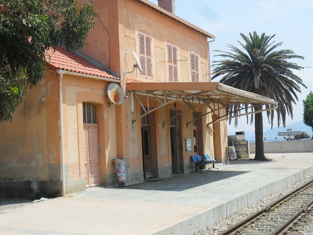 Treinreizen op Corsica